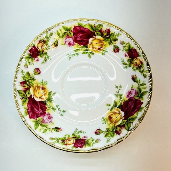 Royal Albert OLD COUNTRY Roses Cup &Saucer Set Porcelain Fine Bone China England - Picture 3 of 16
